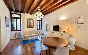 Tarvisium Luxury Apartment: Un'Oasi Di Eleganza